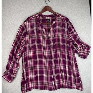 SIMPLY EMMA Plus Woman Size 2X Purple Plum Plaid Blouse Sparkle Tab Sleeve